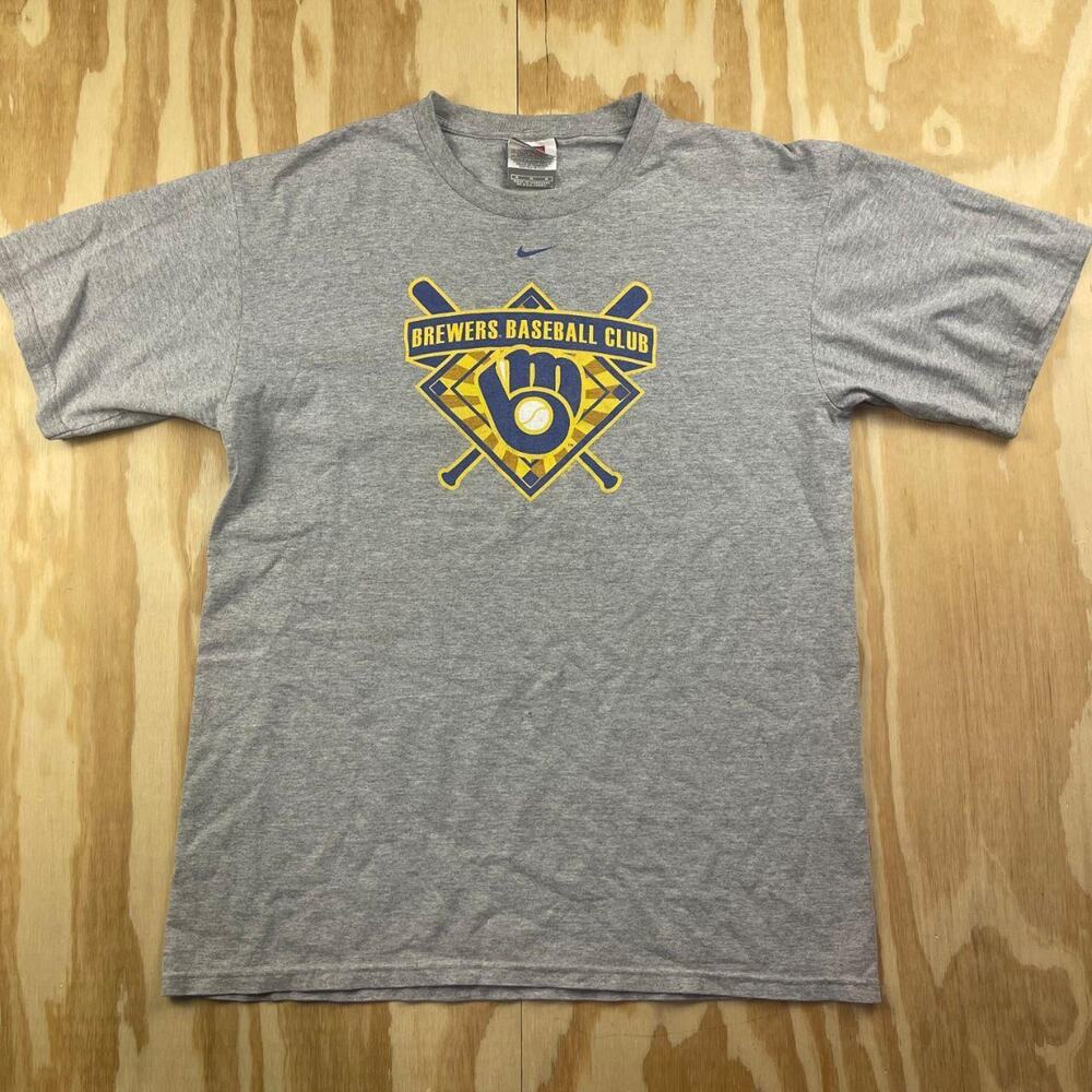 Vintage Y2K Nike Milwaukee Brewers Center Swoosh T-Shirt – Grey – Men’s M